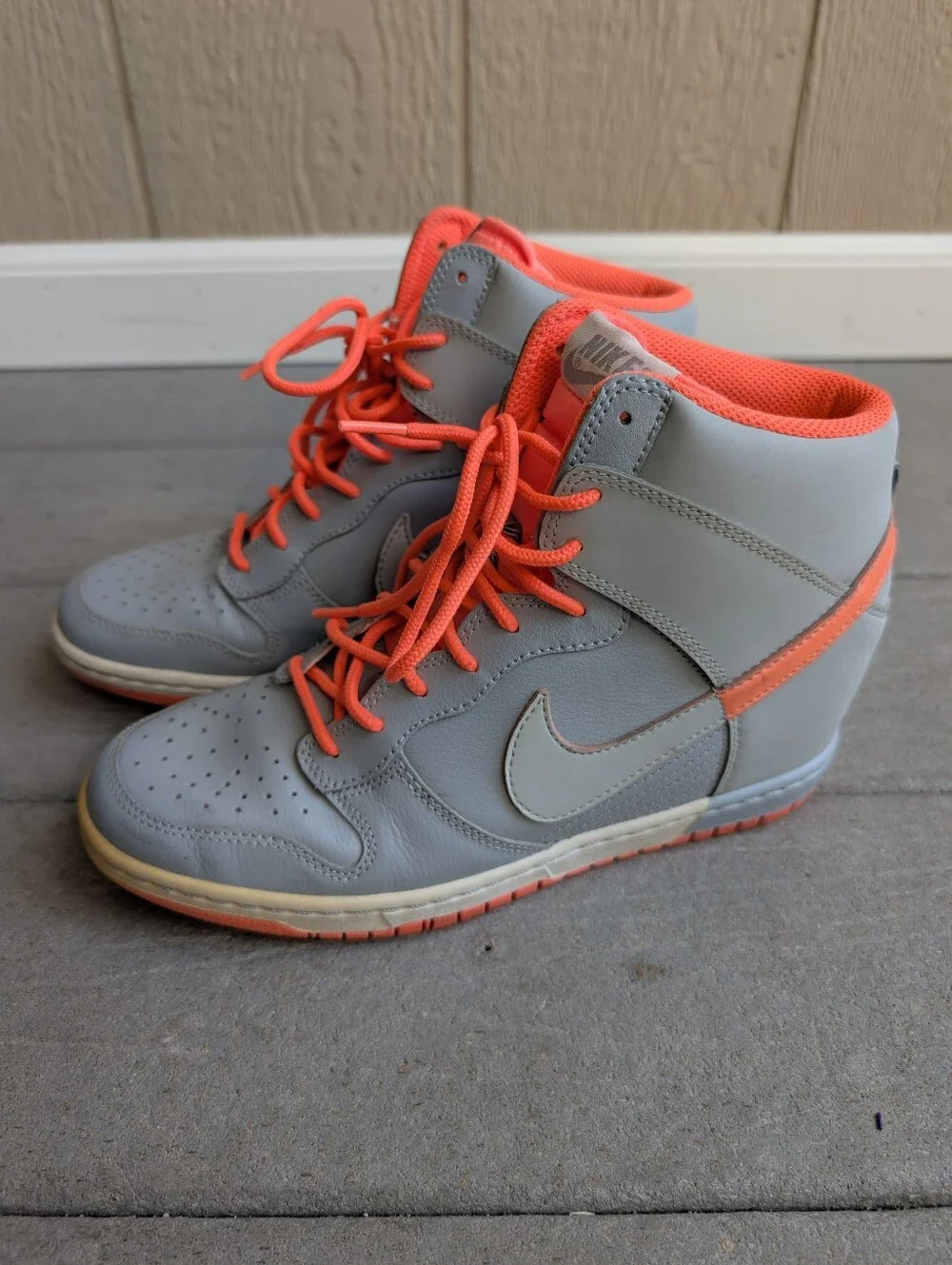 Nike Dunk Sky Hi Gray Coral